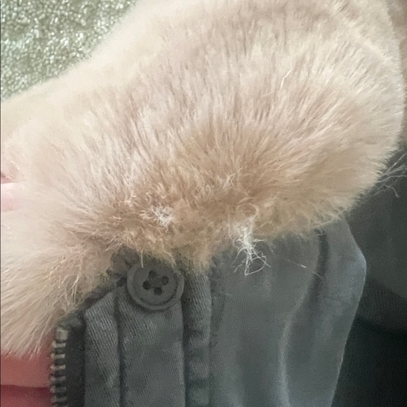 Women's Gray Jacket with Faux Fur Collar - Picture 5 of 5